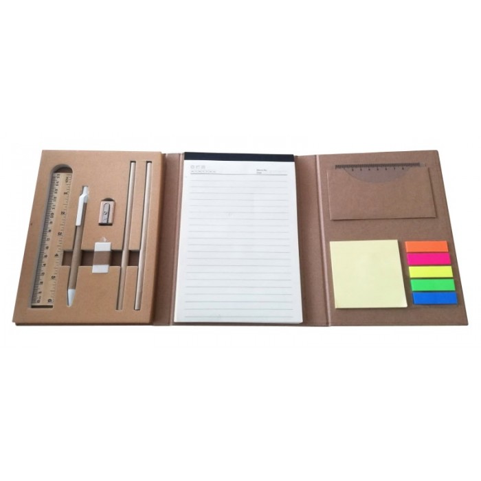 Set di scrittura Buffetti ecologico con matita, righello, post-it, temperamatite in legno, gomma senza PVC, e block notes